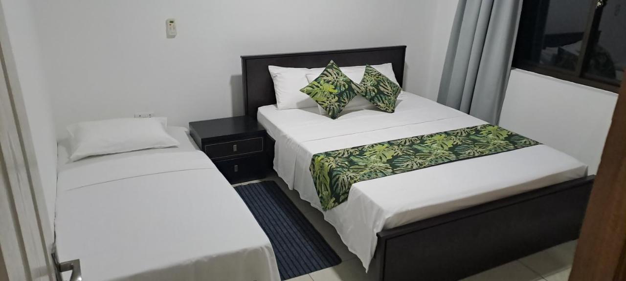 Otantik Residence Victoria Luaran gambar